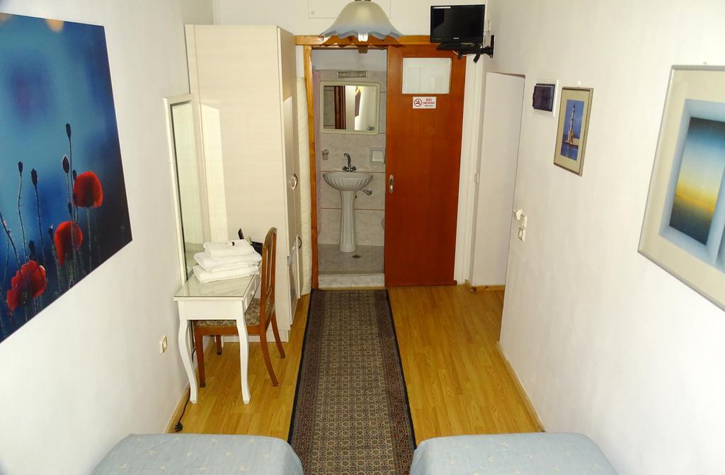 Anemones Rooms Chania  Ngoại thất bức ảnh